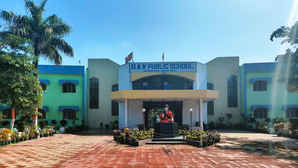 DAV PUBLIC SCHOOL,DUDHICHUA