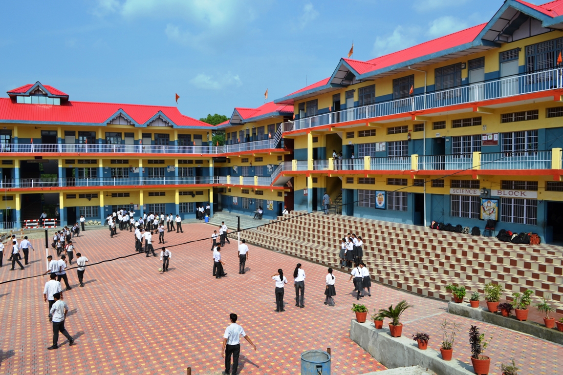 TR DAV PUBLIC SR. SEC. SCHOOL